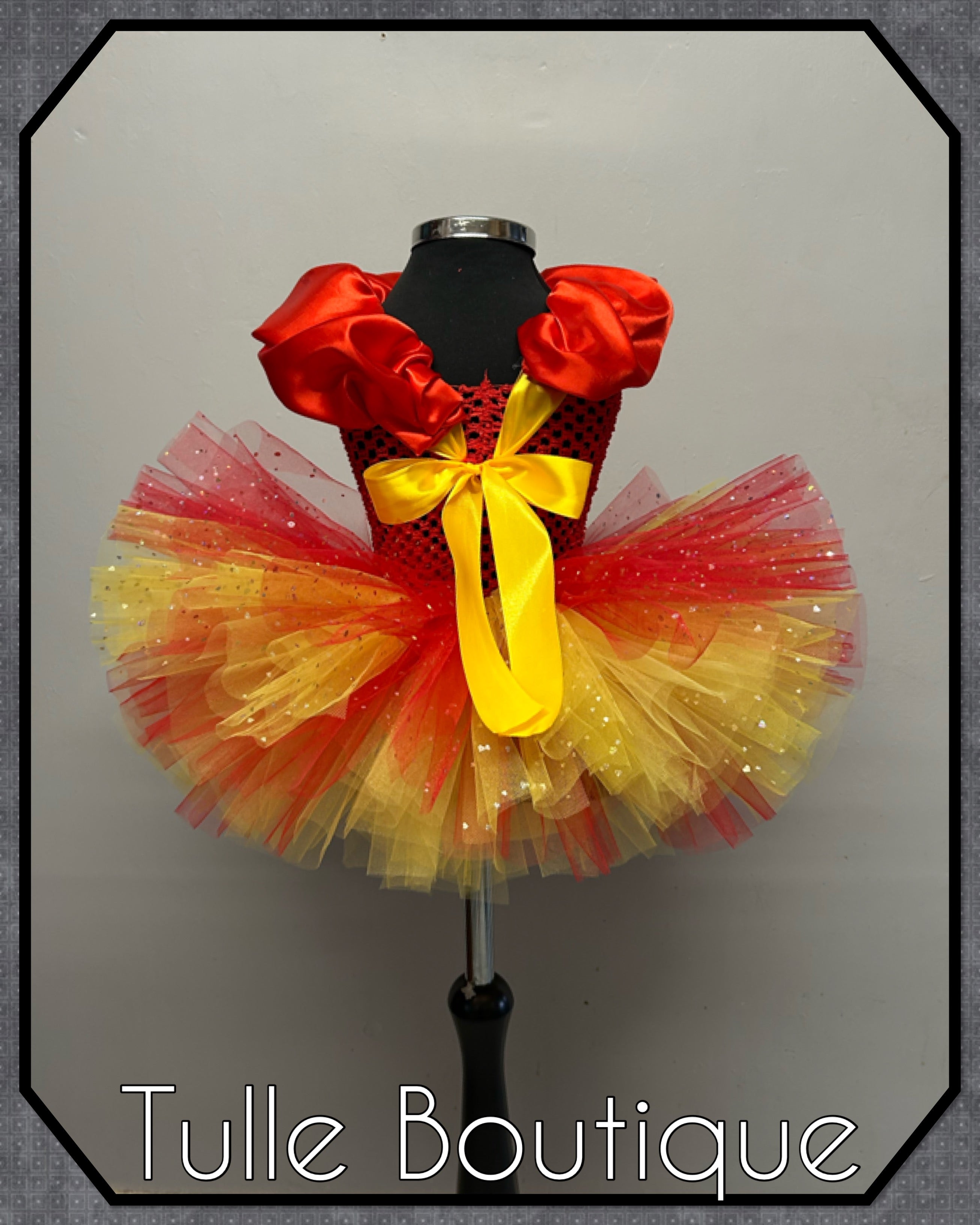 Girls toddlers Winnie the Pooh Princess tutu dress, ballgown,fancy dress costume