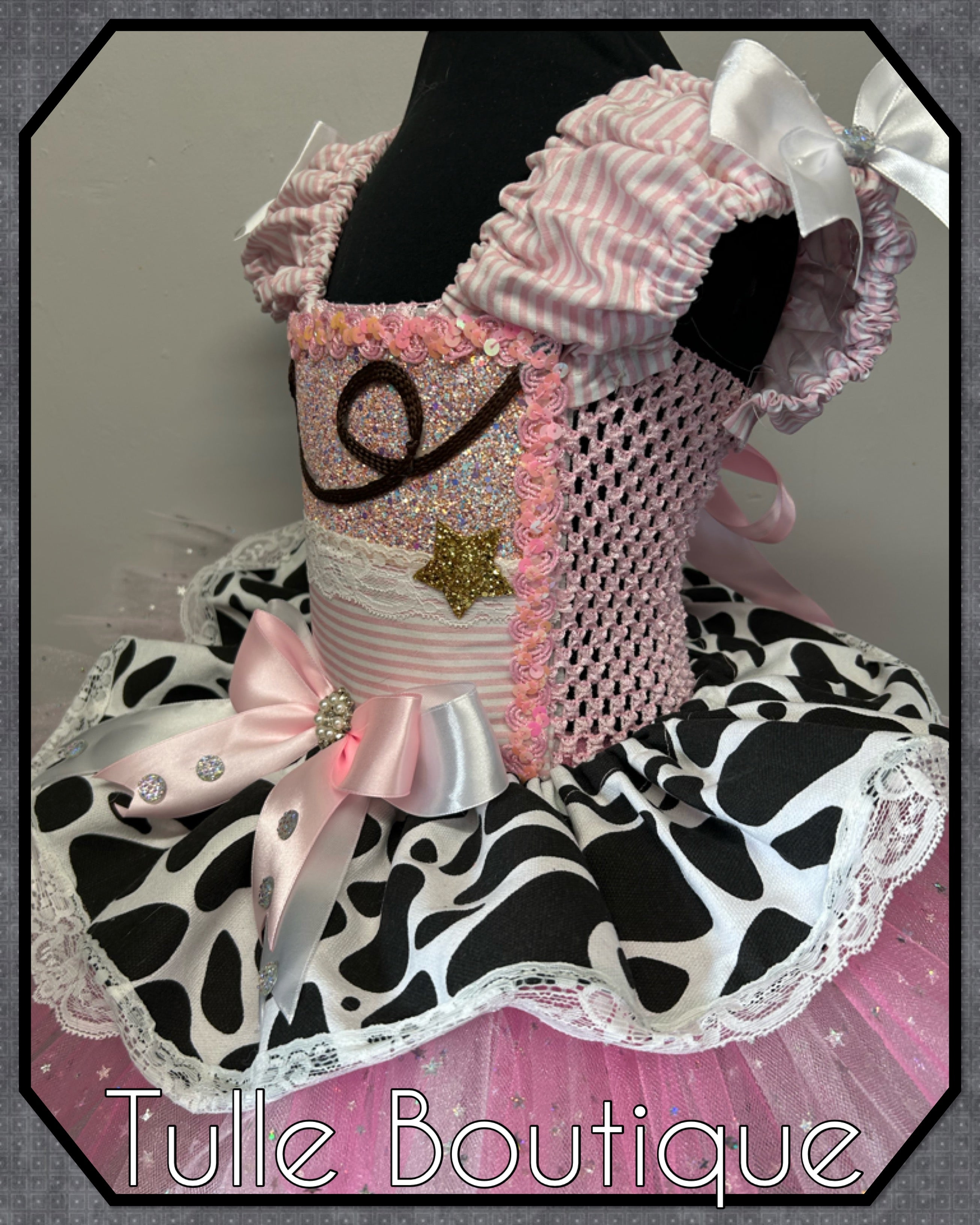 Girls toddlers baby pink and white cowgirl tutu dress, ballgown, fancy dress costume.