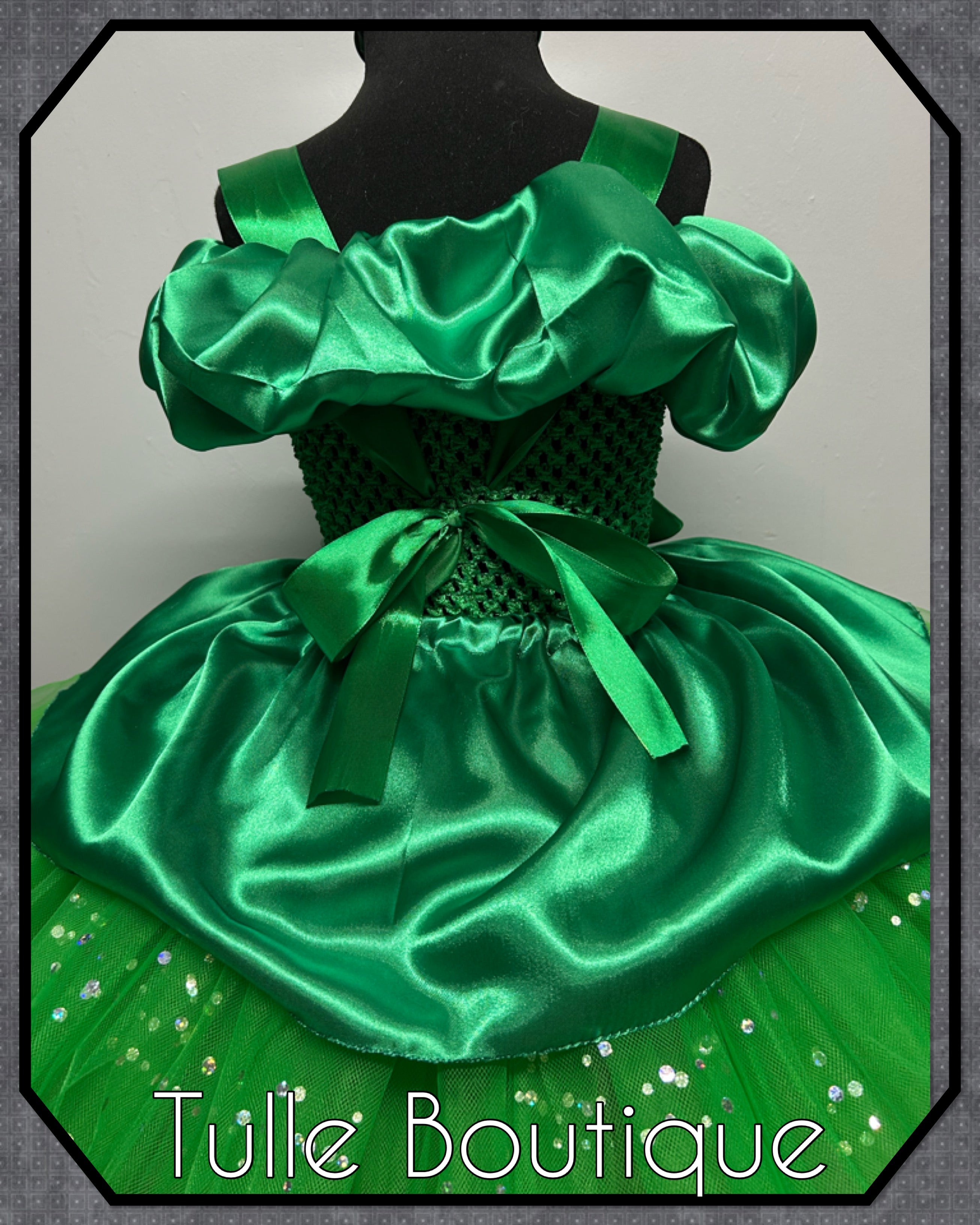 Girls toddlers Emerald Green Vintage Santa tutu dress,ballgown, fancy dress costume