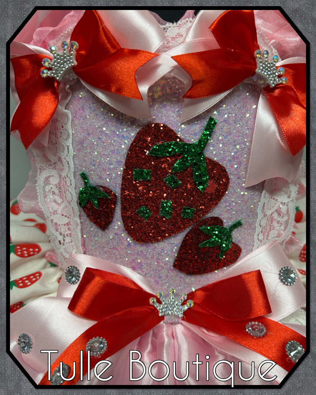 Girls toddlers Strawberry shortcake tutu dress, ballgown, fancy dress costume. Berry first birthday.