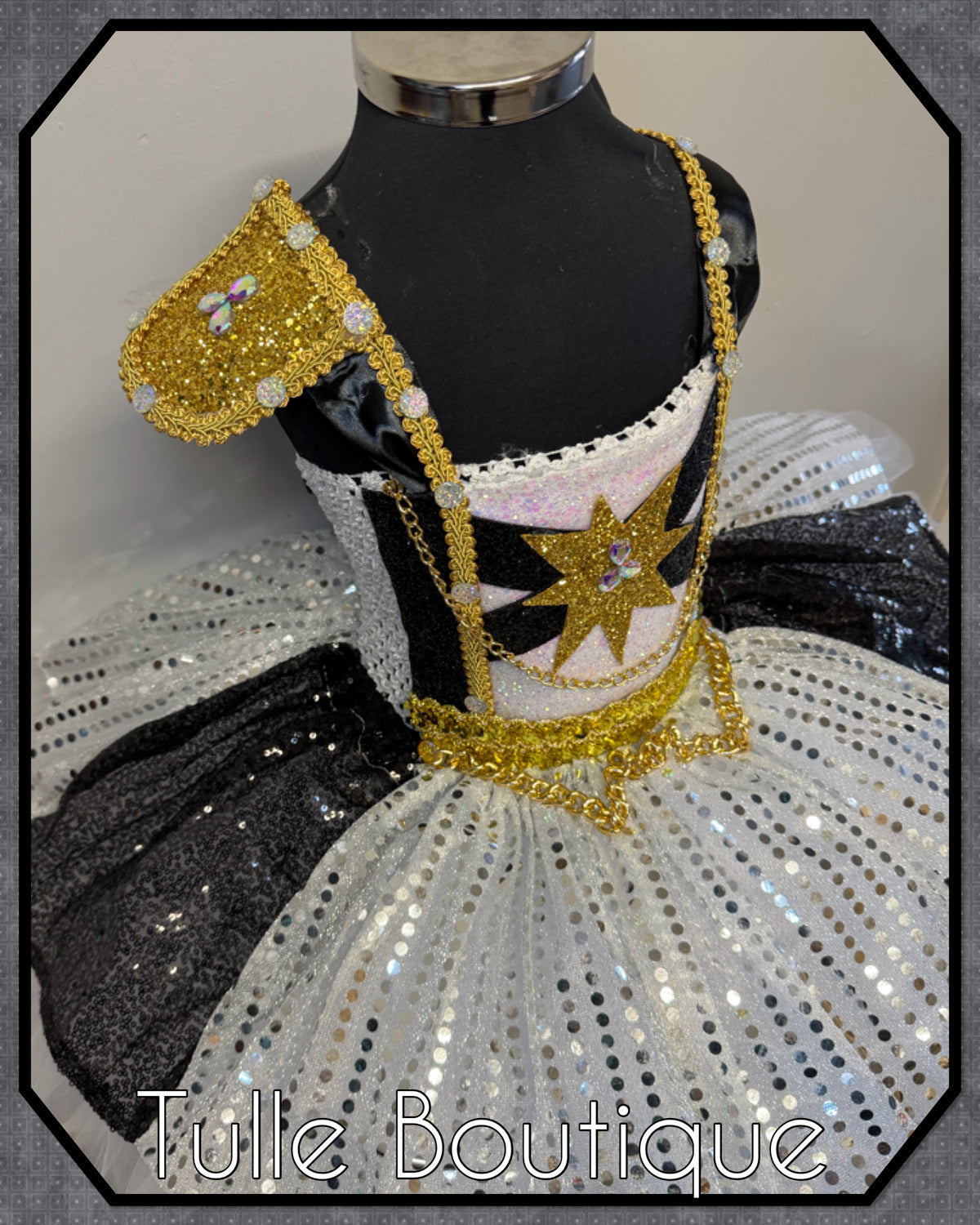 Girls toddlers sparkly Kpop Demon hunters Rumi Golden tutu dress, ballgown, fancy dress costume