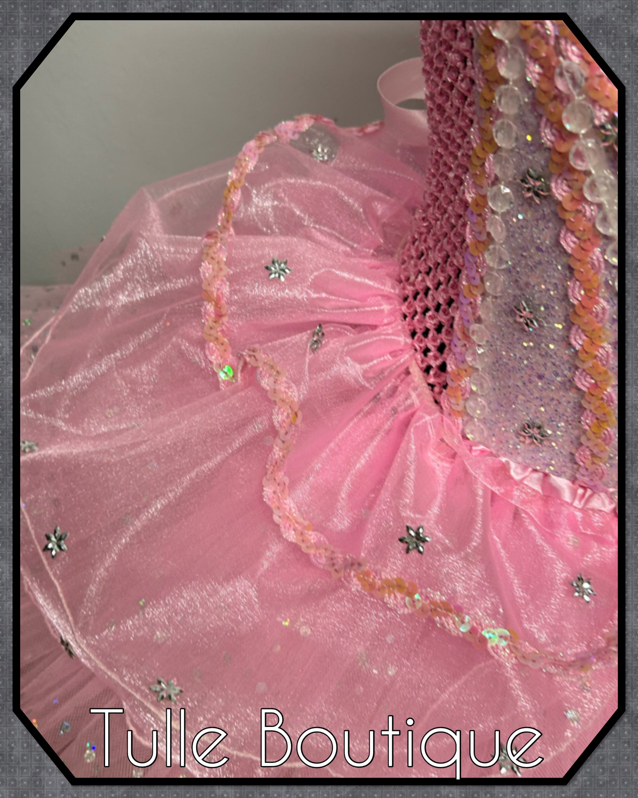 Girls toddlers Glinda Wicked Princess pink tutu dress, birthday ballgown, Good witch fancy dress costume