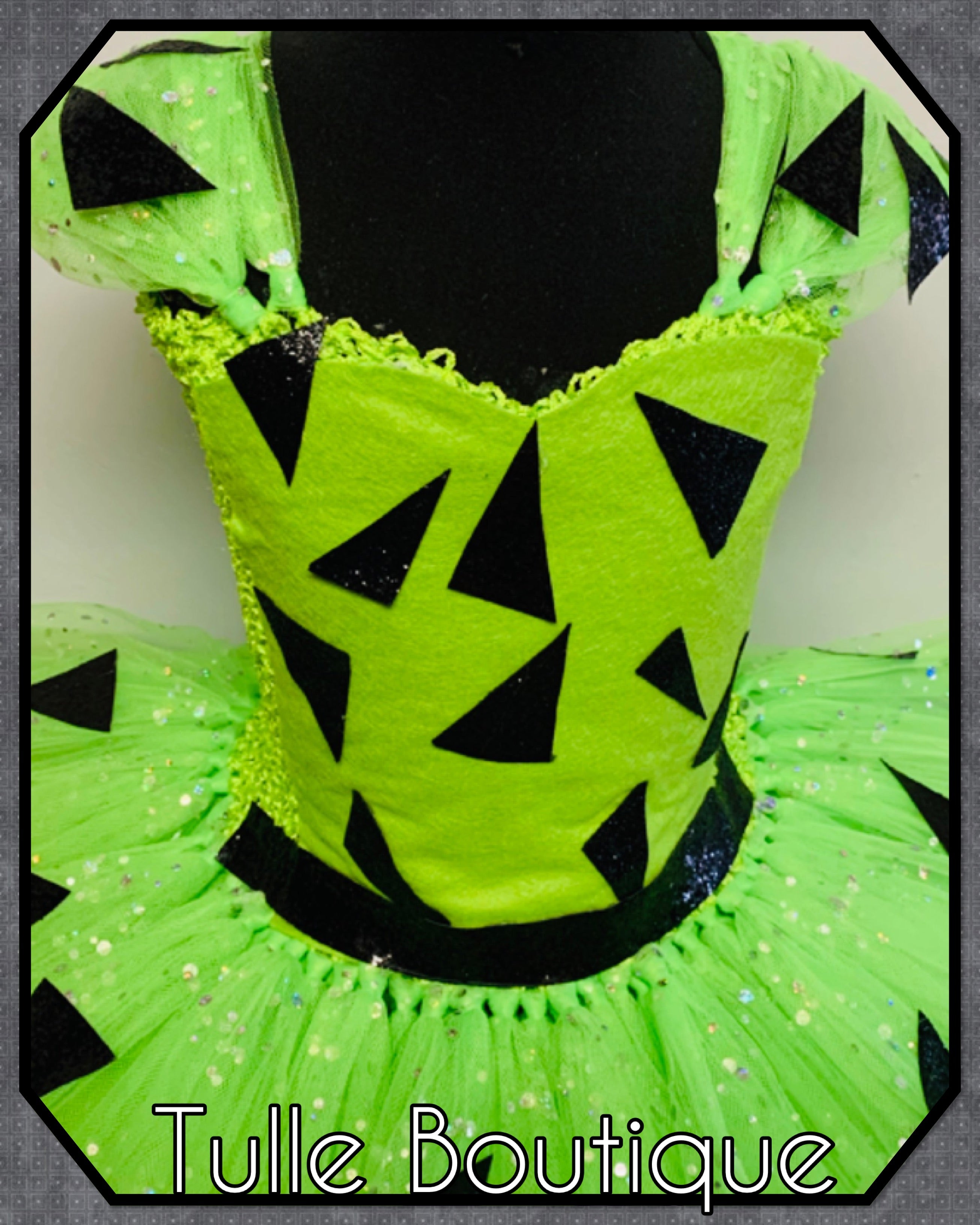 Girls toddlers Flintstones Pebbles dress, ballgown, book day Pebbles fancy dress costume