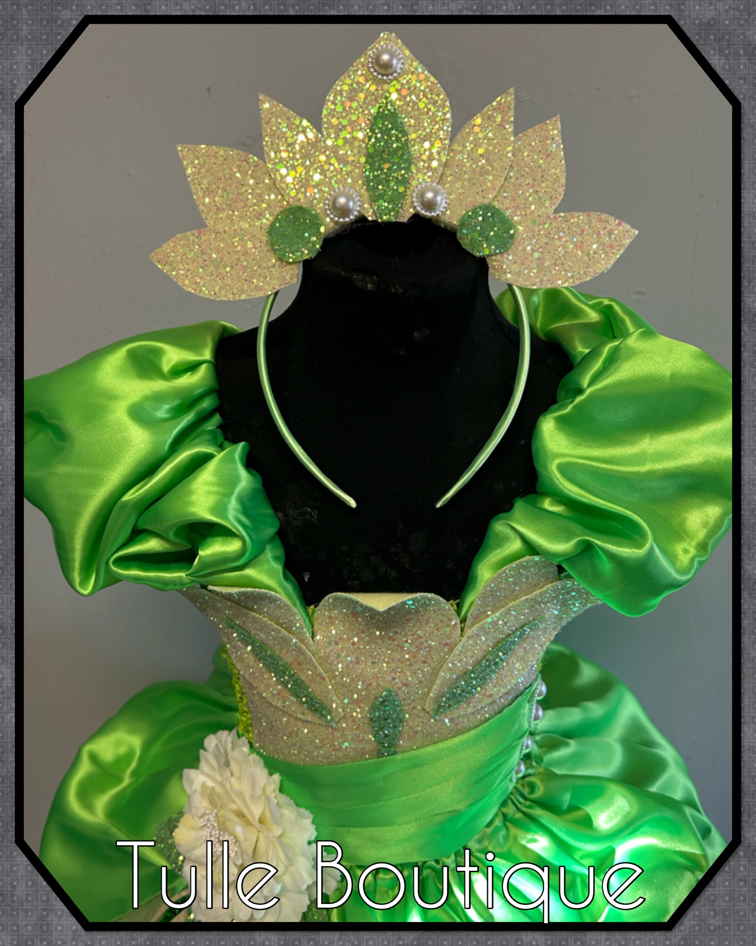 Girls toddlers Princess and the frog ballgown, Princess Tiana fancy dress costume full length
