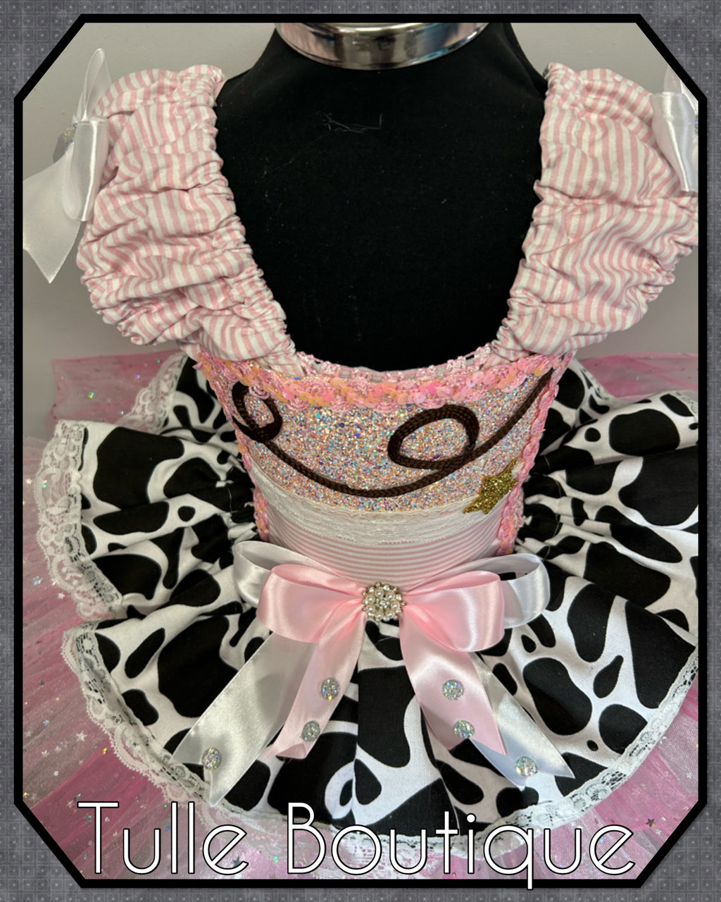 Girls toddlers baby pink and white cowgirl tutu dress, ballgown, fancy dress costume.