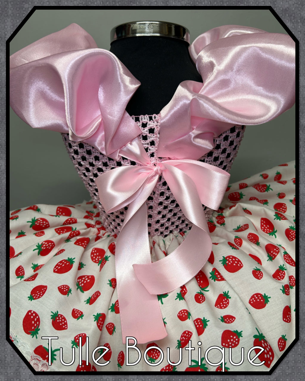 Girls toddlers Strawberry shortcake tutu dress, ballgown, fancy dress costume. Berry first birthday.