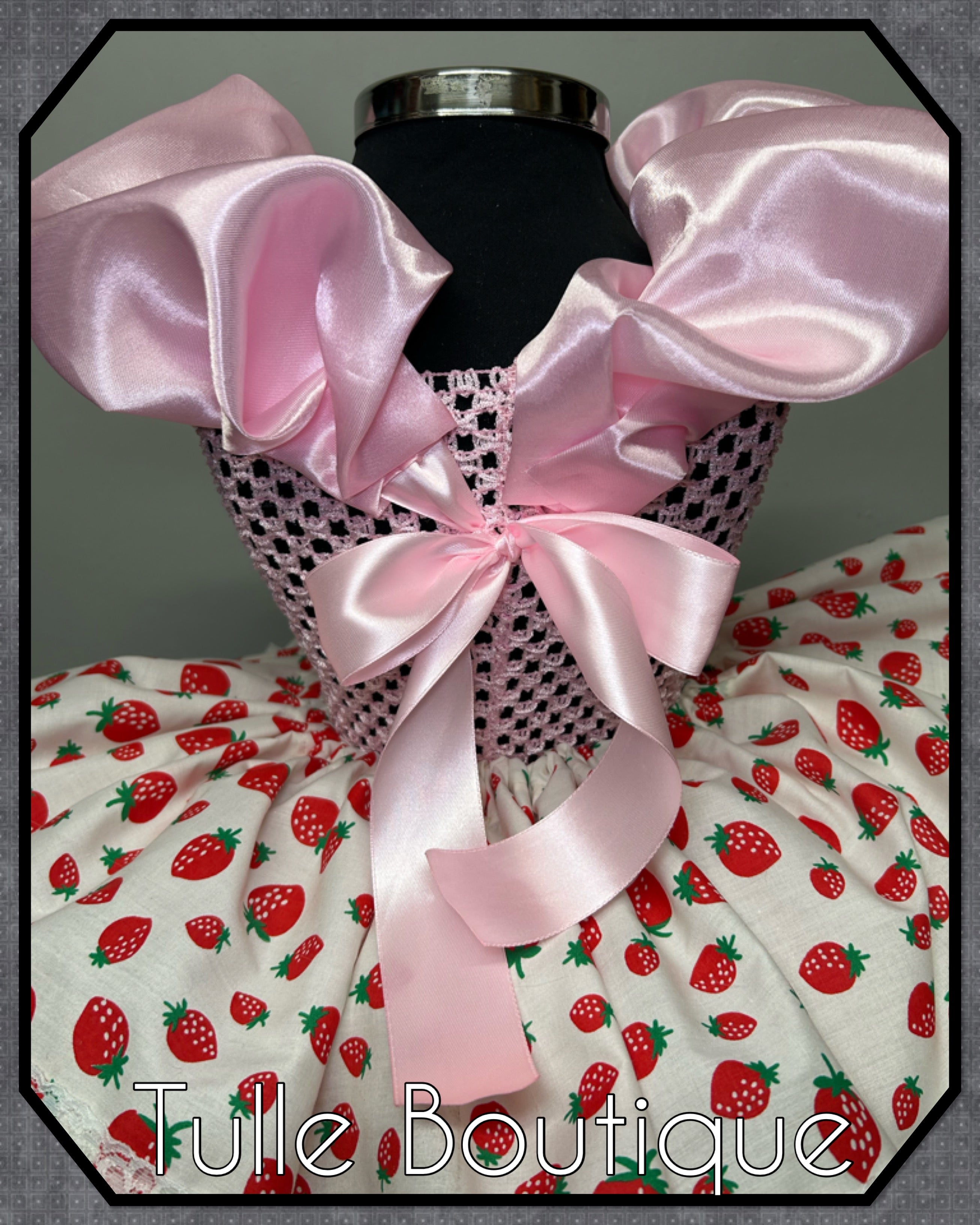 Girls toddlers Strawberry shortcake tutu dress, ballgown, fancy dress costume. Berry first birthday.